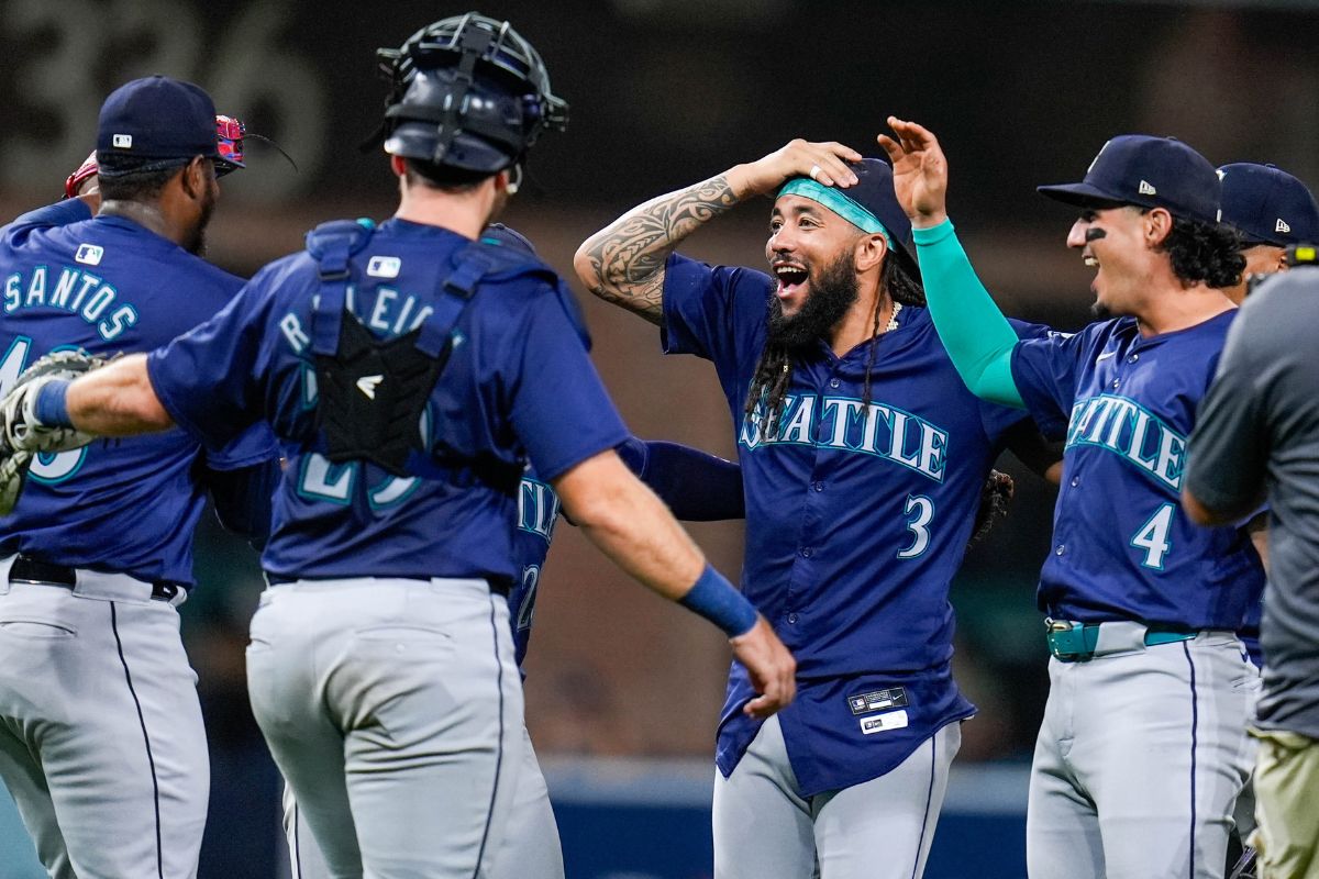 Julio Rodríguez y Cal Raleigh fueron las figuras de Seattle vs Padres. (Foto: X @Mariners)