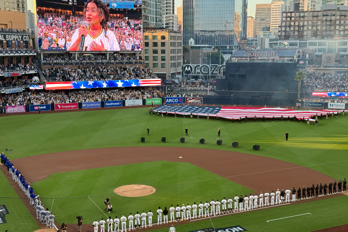 E Petco Park lució pletórico en el tercer duelo de la Serie Divisional entre Padres y Dodgers (Fotos: SportyDeporte.com)