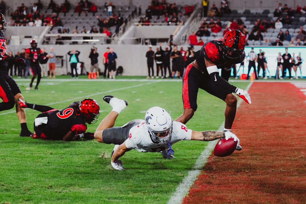 Washington State se llevó un valioso triunfo del Snapdragon Stadium. (Foto: X @WSUCougarFB)