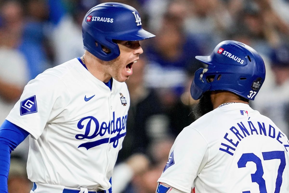 Freddie Freeman y Teoscar Hernández pegaron cuadrangulares en el segundo triunfo de los Dodgers. (Fotos: X @MLB @Dodgers)