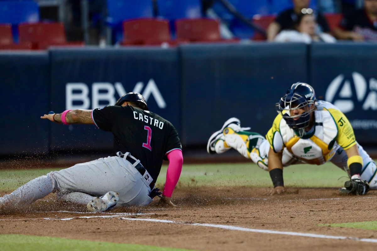 Toros se quedó corto en el segundo ante Sultanes. (Foto: Cortesía Toros)