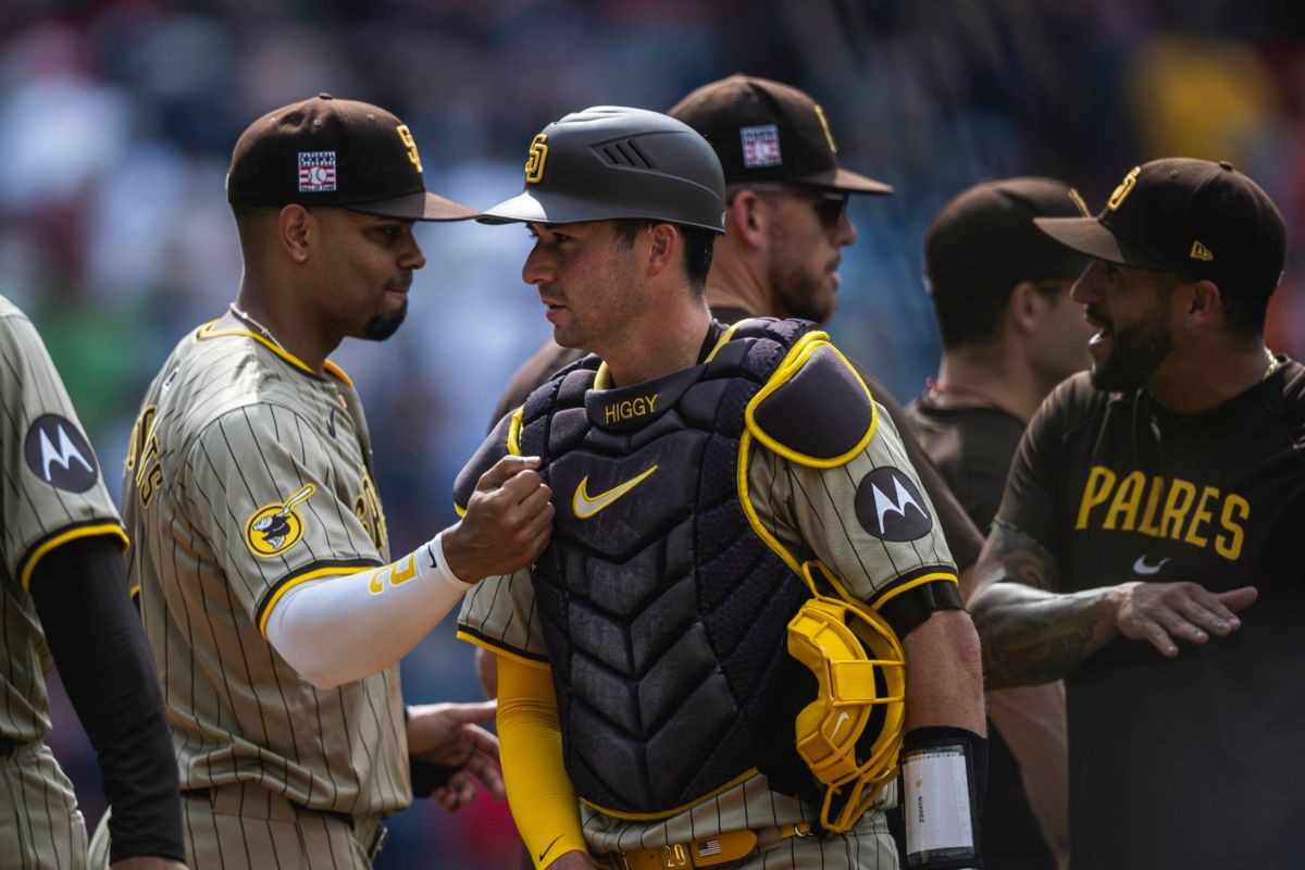 San Diego volvió a ganar una serie después de perder tres seguidas. (Fotos: X @Padres)