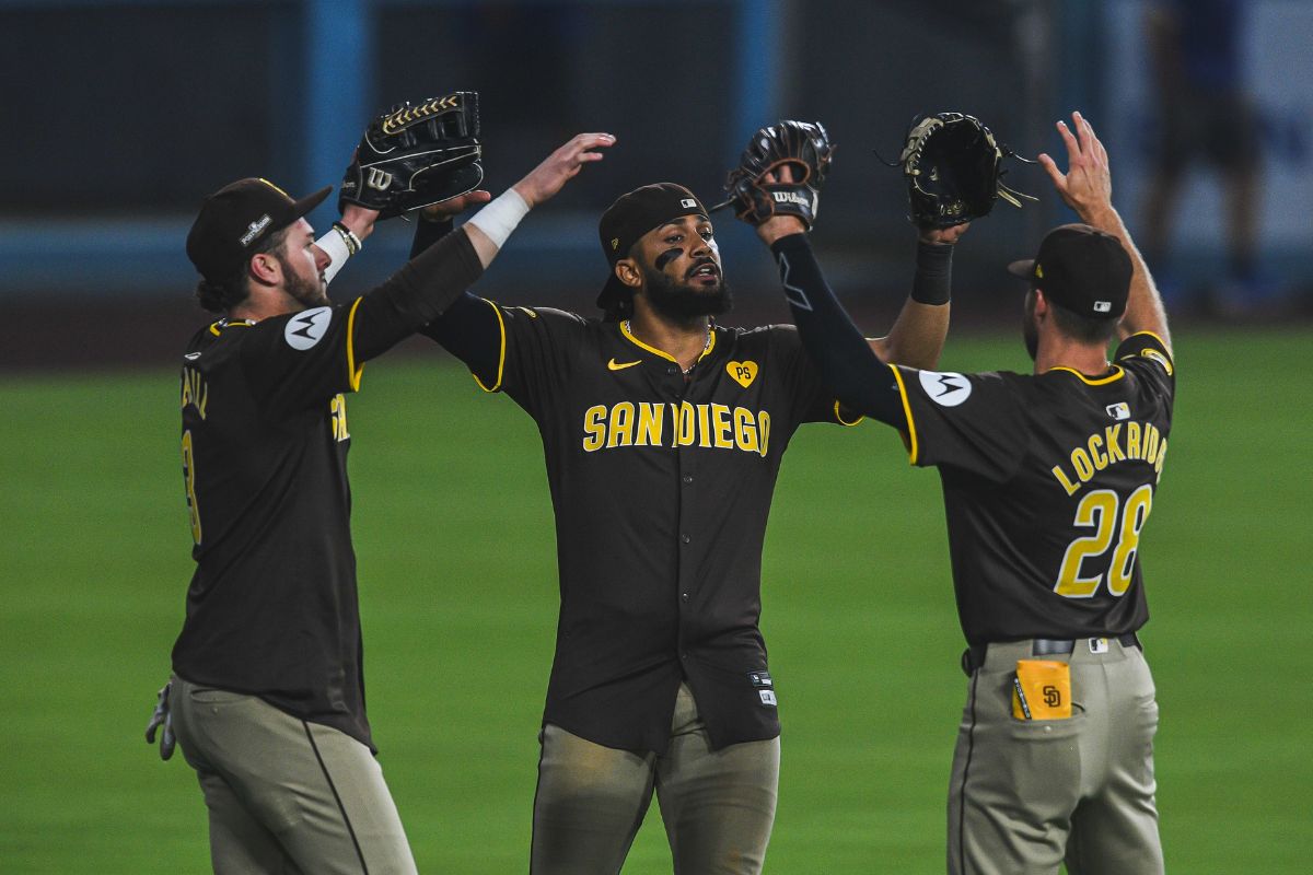 Los Padres empataron la NLDS ante LA en LA. (Fotos: X @Padres)