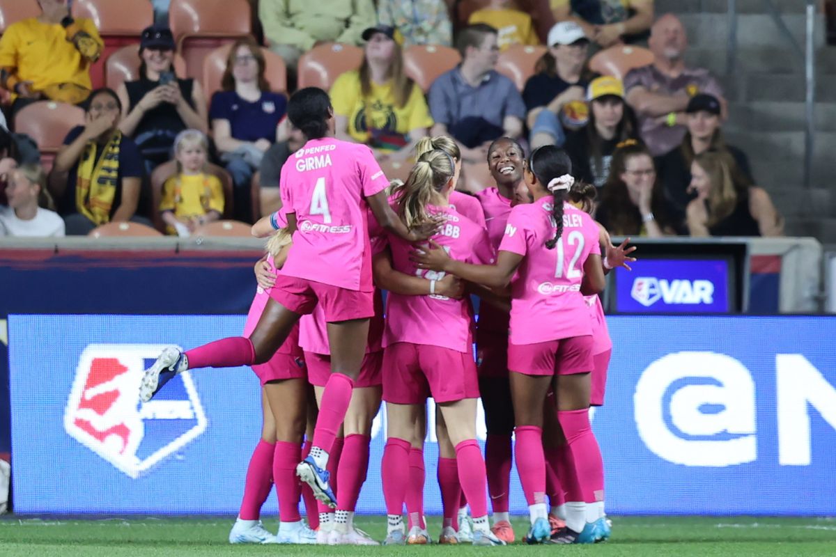 Delphine Cascarino marcó su primer gol con la camiseta del Wave FC. (Fotos: Cortesía San Diego Wave FC)