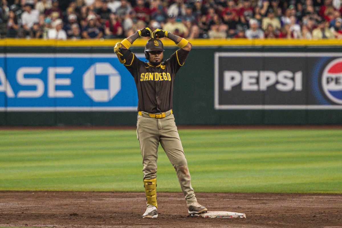 Luis Arráez vino a apuntalar a un gran equipo de San Diego en 2024. (Fotos: X @Padres)