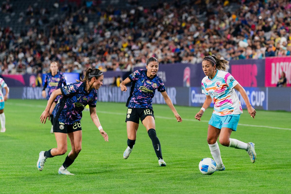 Delphien Cascarino tuvo un buen partido, pero se quedó cerca del gol. (Fotos: Cortesía San Diego Wave FC)