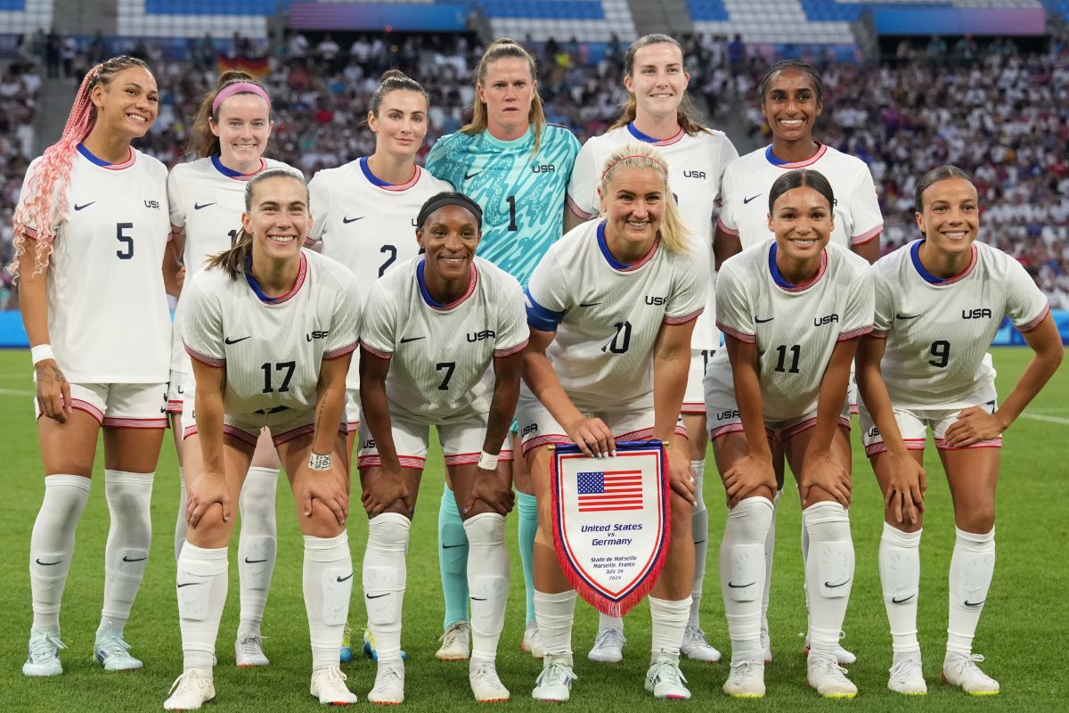 Naomi Girma ha sido una pieza importante en la defensa de los Estados Unidos en París 2024. (Fotos: X @USWNT)